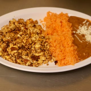 Huevos Con Chorizo