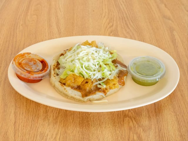 Sopes Al Pastor.