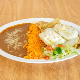 Chilaquiles Con Huevo